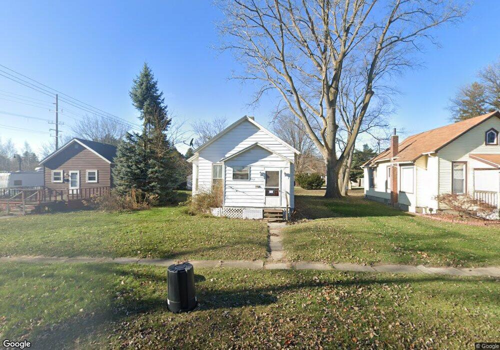 1917 25th St, Port Huron, MI 48060 - photo 1