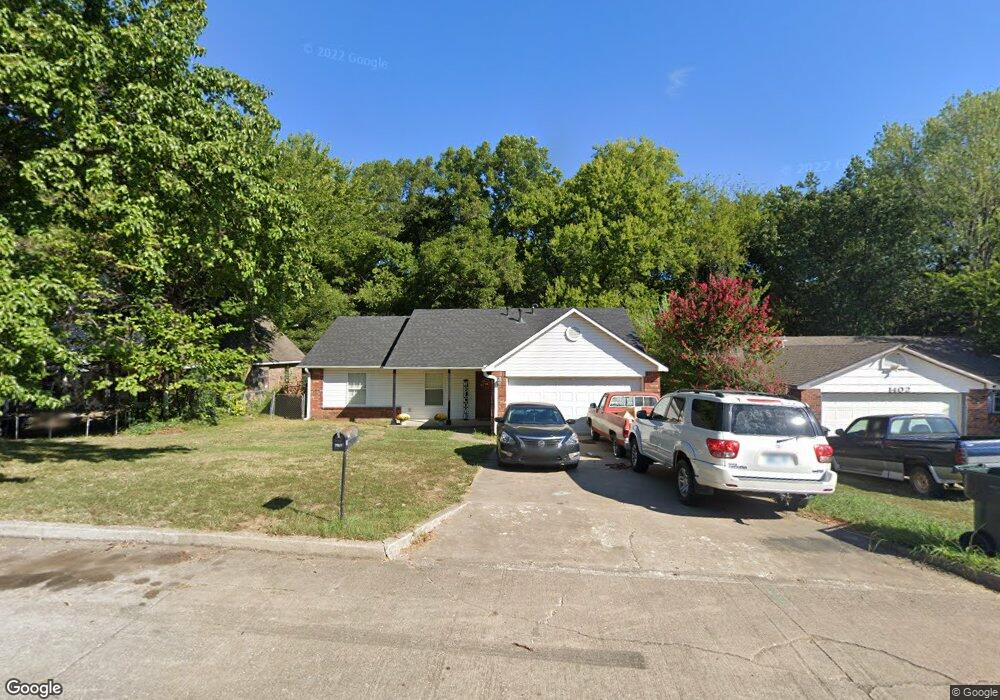 1404 W 13th St, Claremore, OK 74017 - photo 1