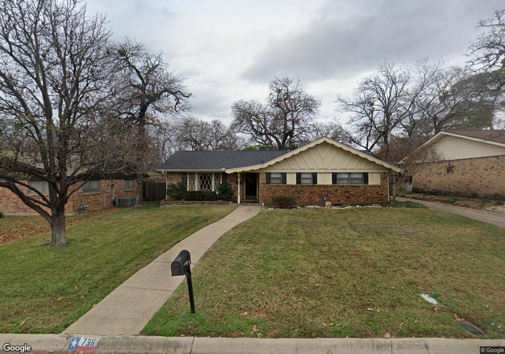 736 Joanna Dr, Hurst, TX 76053 - photo 1