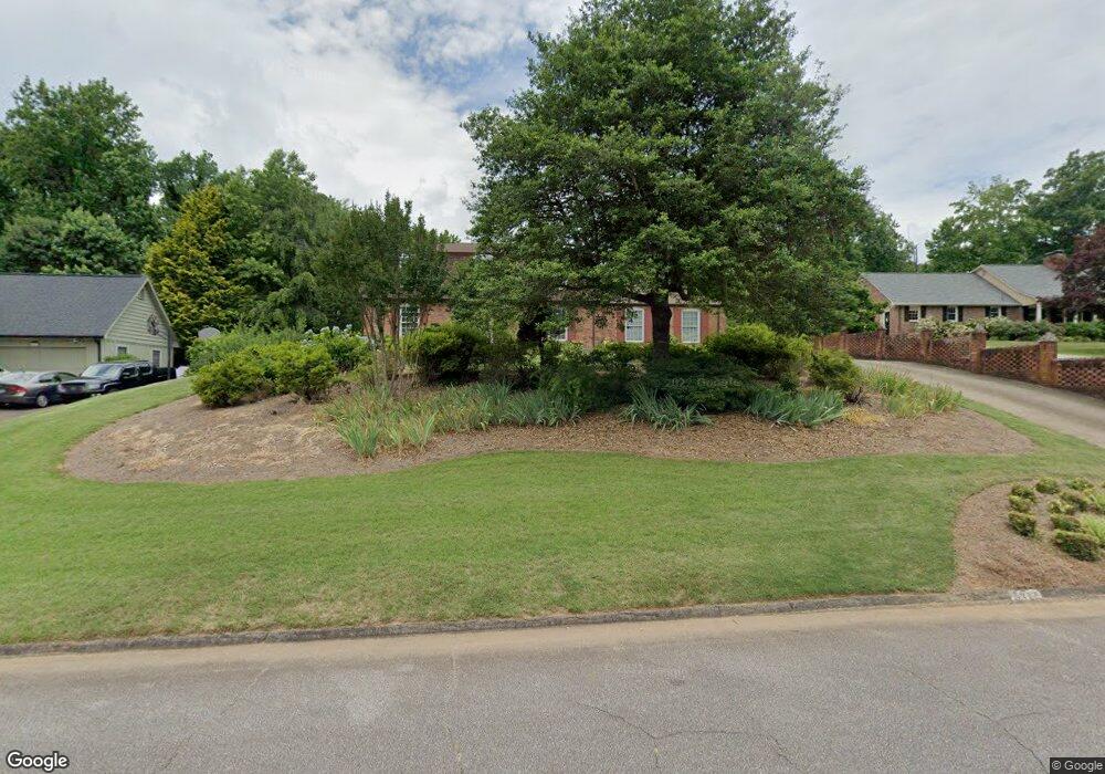 3817 Corinth Dr, Gainesville, GA 30506 - photo 1