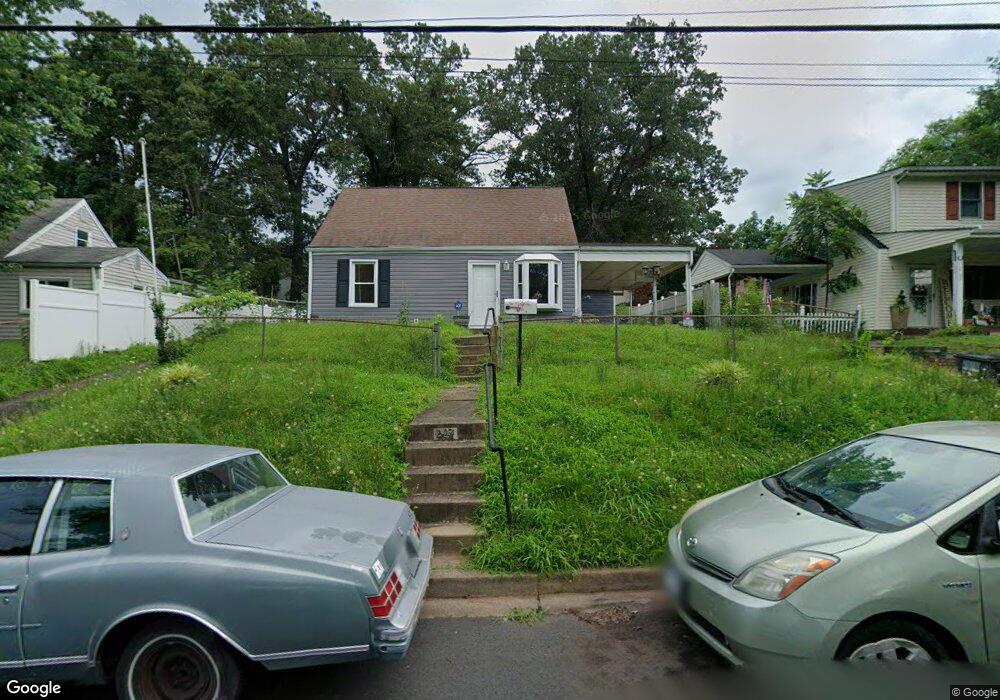 224 Cabbel Dr, Manassas Park, VA 20111 - photo 1