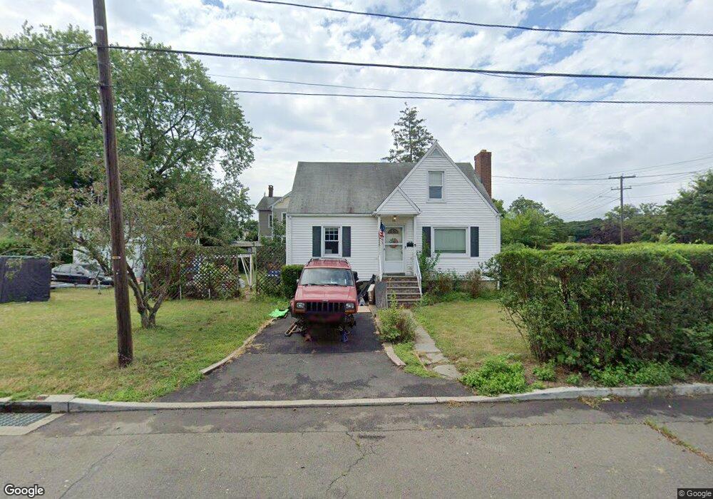 56 Baxter Dr, Norwalk, CT 06854 - photo 1