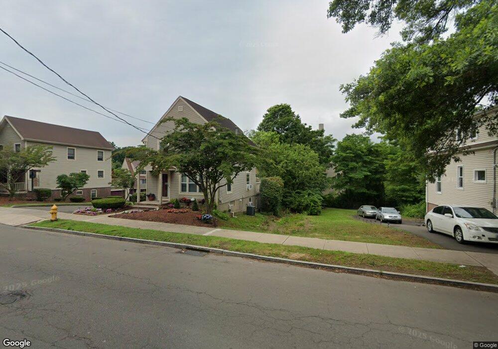 516A Woodward Ave unit 516 A, New Haven, CT 06512 - photo 1