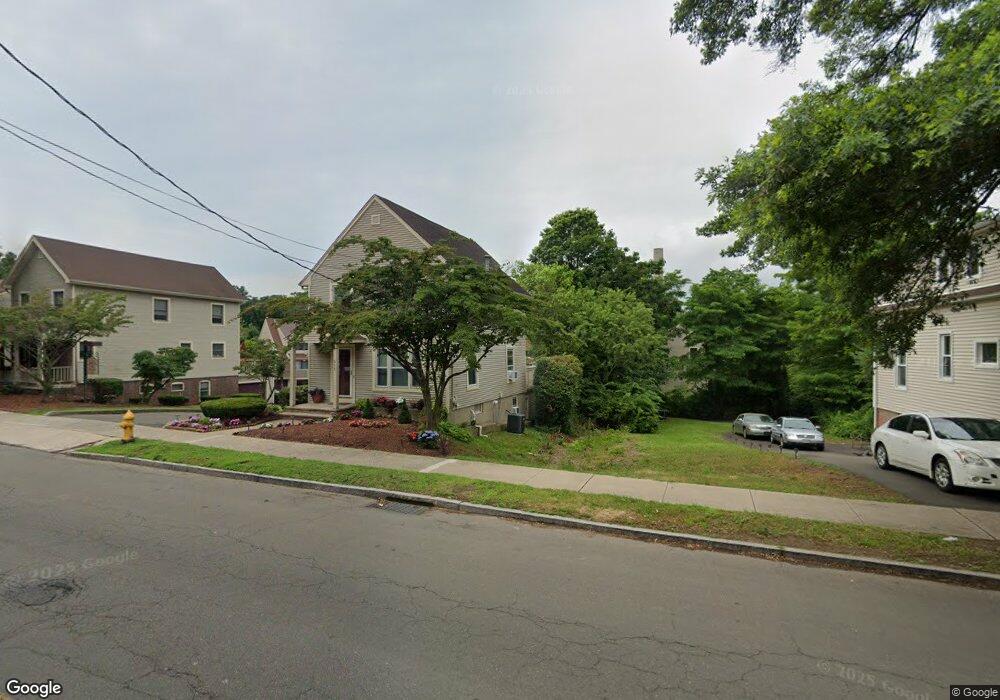 516 Woodward Ave unit 19, New Haven, CT 06512 - photo 1