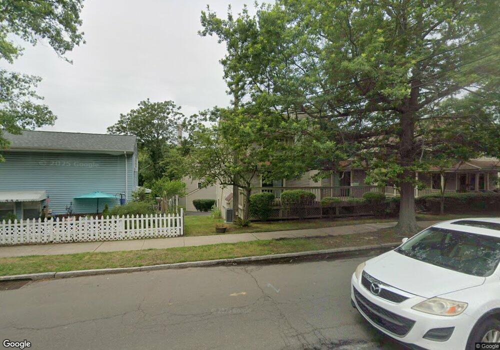 502 Woodward Ave unit 10, New Haven, CT 06512 - photo 1