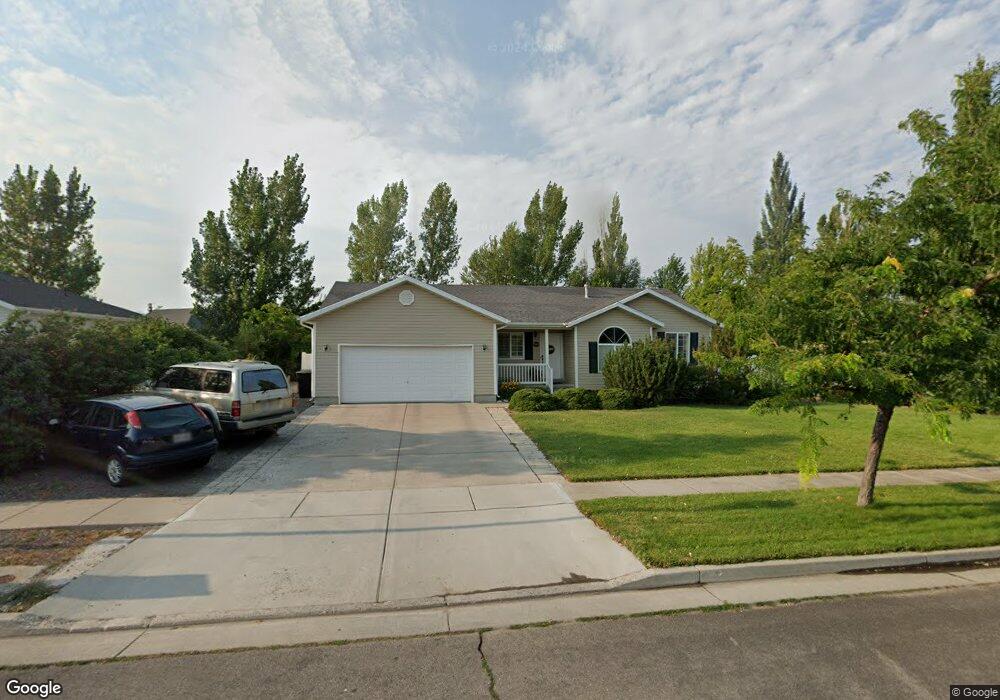 1064 E Hyrum Blvd, Hyrum, UT 84319 - photo 1