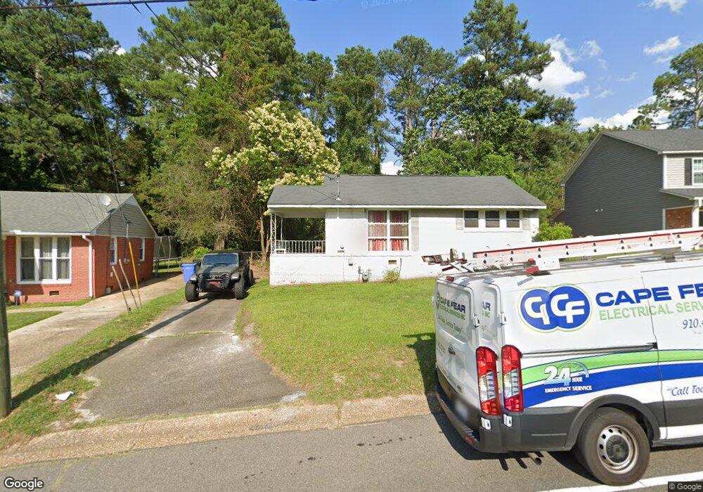 459 Mcbain Dr, Fayetteville, NC 28305 - photo 1