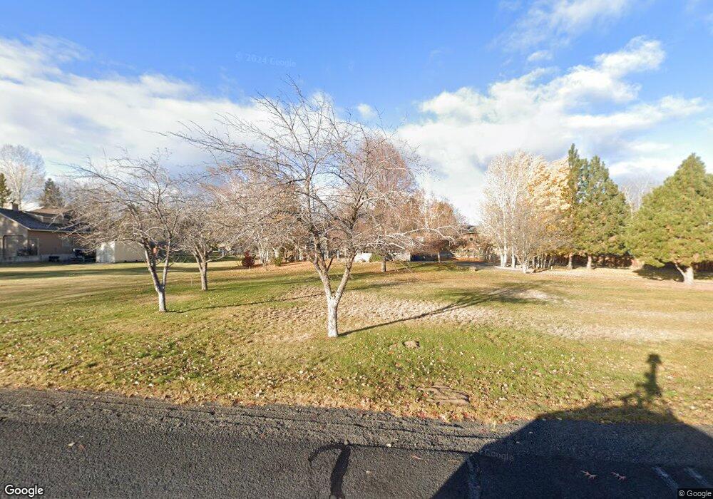 61787 Wickiup Rd, Bend, OR 97702 - photo 1