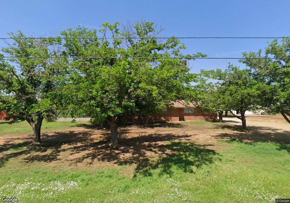 864 County Road R, Plainview, TX 79072 - photo 1