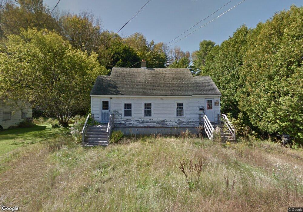 3 Foss Ave, Pittsfield, NH 03263 - photo 1