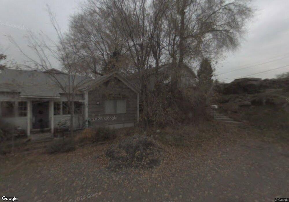 203 W 7th St, the Dalles, OR 97058 - photo 1