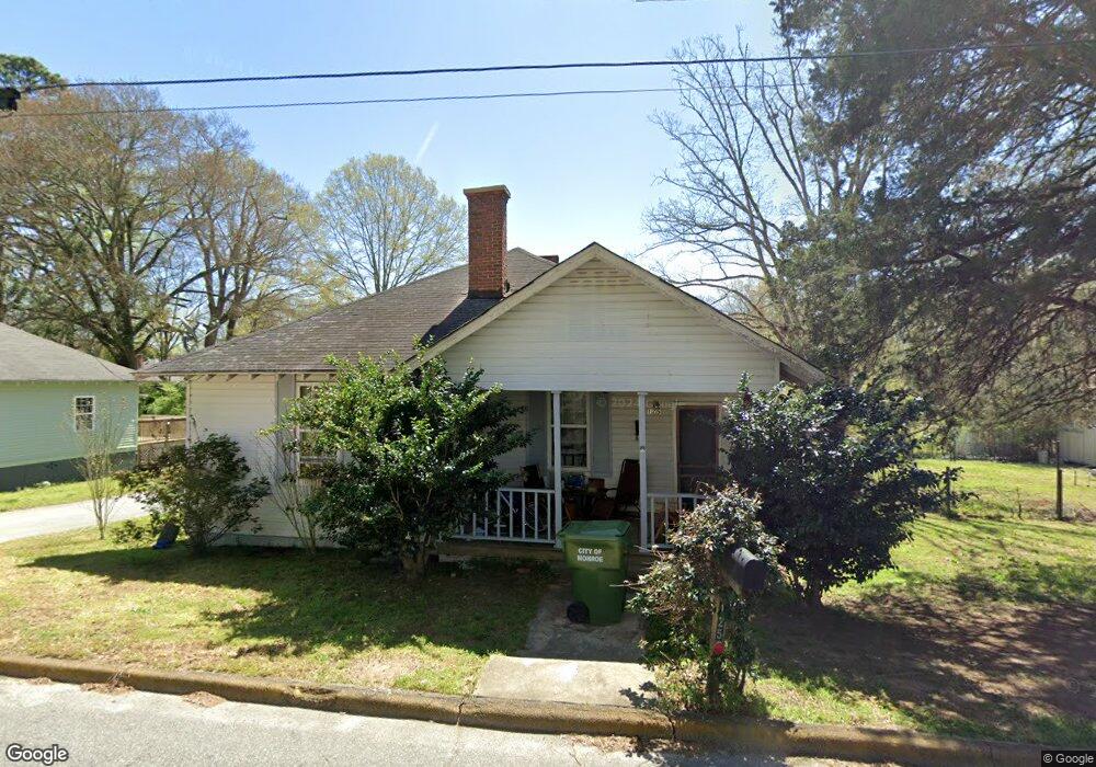 125 3rd St, Monroe, GA 30655 - photo 1