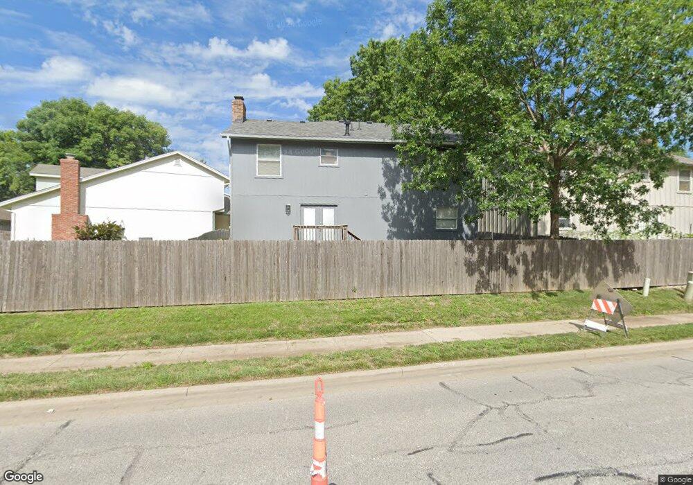 11905 W 66th St, Shawnee, KS 66216 - photo 1