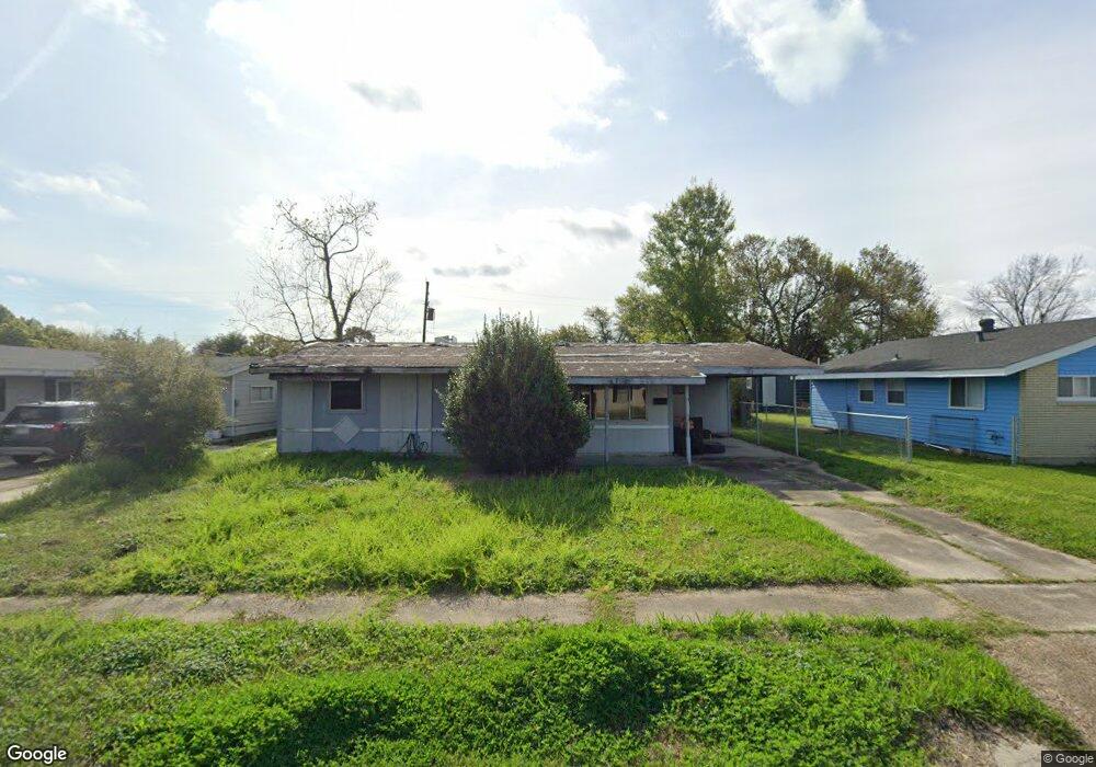 3013 General Pershing Dr, Lake Charles, LA 70615 - photo 1