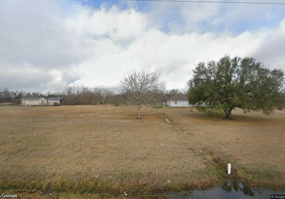 2016 Davis Bend Rd, Alvin, TX 77511 - photo 1
