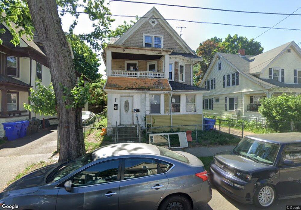 24-26 Carlisle St, Springfield, MA 01109 - photo 1