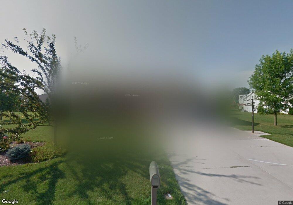 W6033 Greystone Ct, Appleton, WI 54915 - photo 1