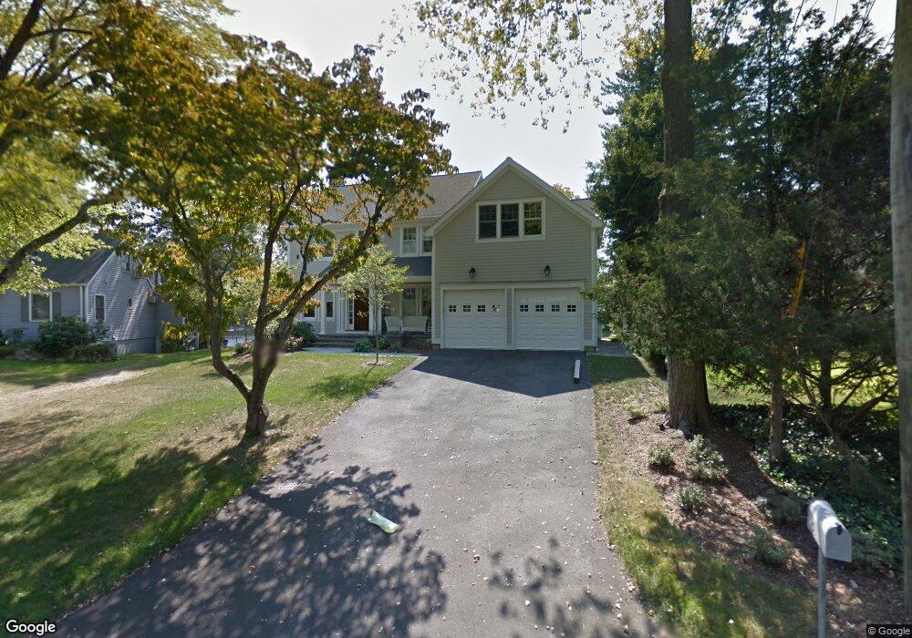 259 Sasapequan Rd, Fairfield, CT 06824 - photo 1