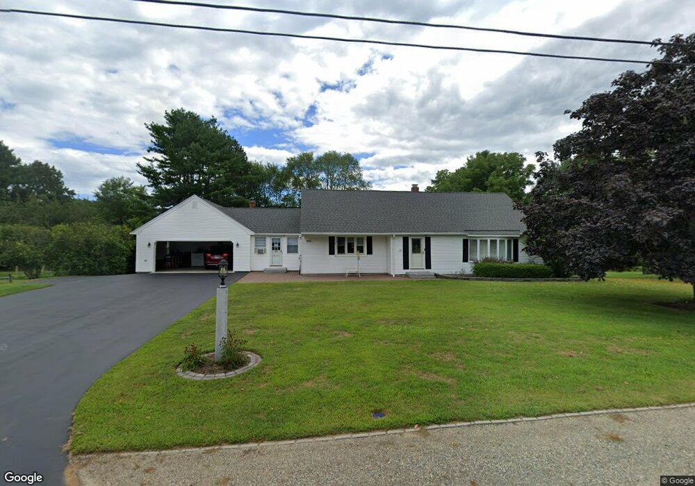 69 Elm St, Newmarket, NH 03857 - photo 1