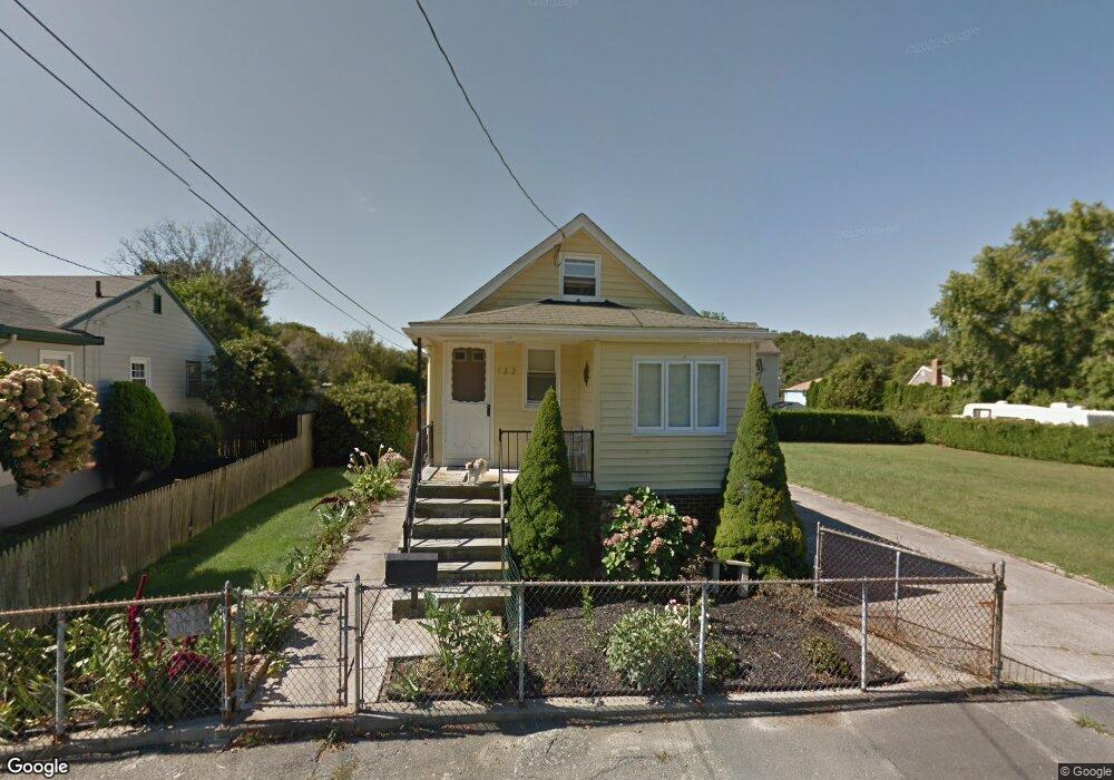 122 Potter St, South Dartmouth, MA 02748 - photo 1