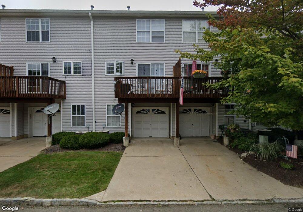 204 Tulsa Ct unit 1, Hackettstown, NJ 07840 - photo 1