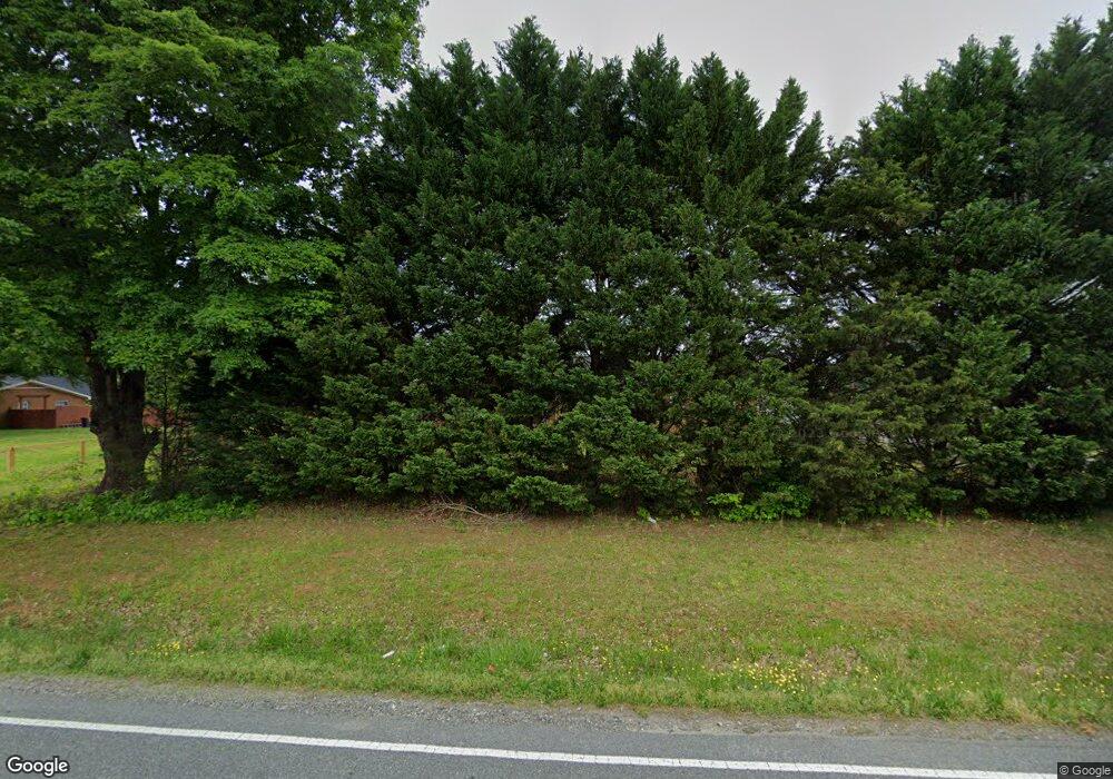 1312 Baker Rd, High Point, NC 27263 - photo 1