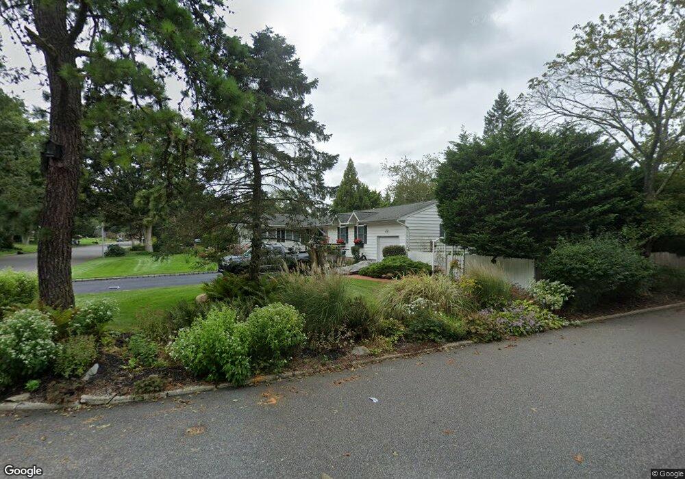 9 Glenwood Dr, Hauppauge, NY 11788 - photo 1