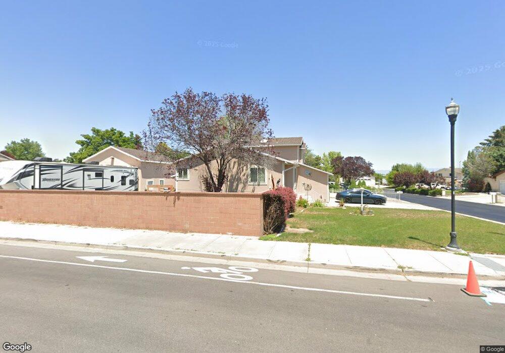 9560 S Caledonia Cir, South Jordan, UT 84009 - photo 1