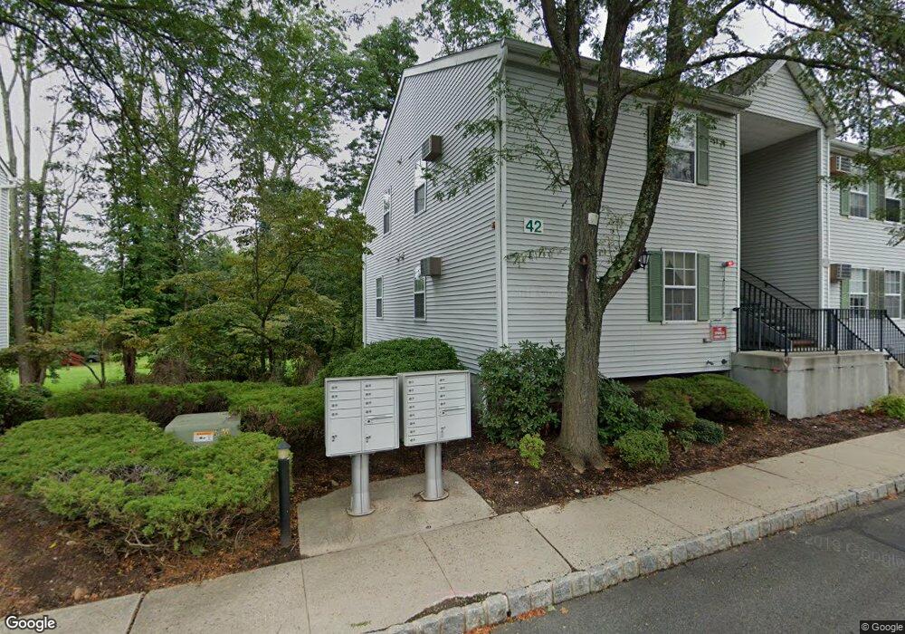 4203 Boxwood Ct, Whippany, NJ 07981 - photo 1