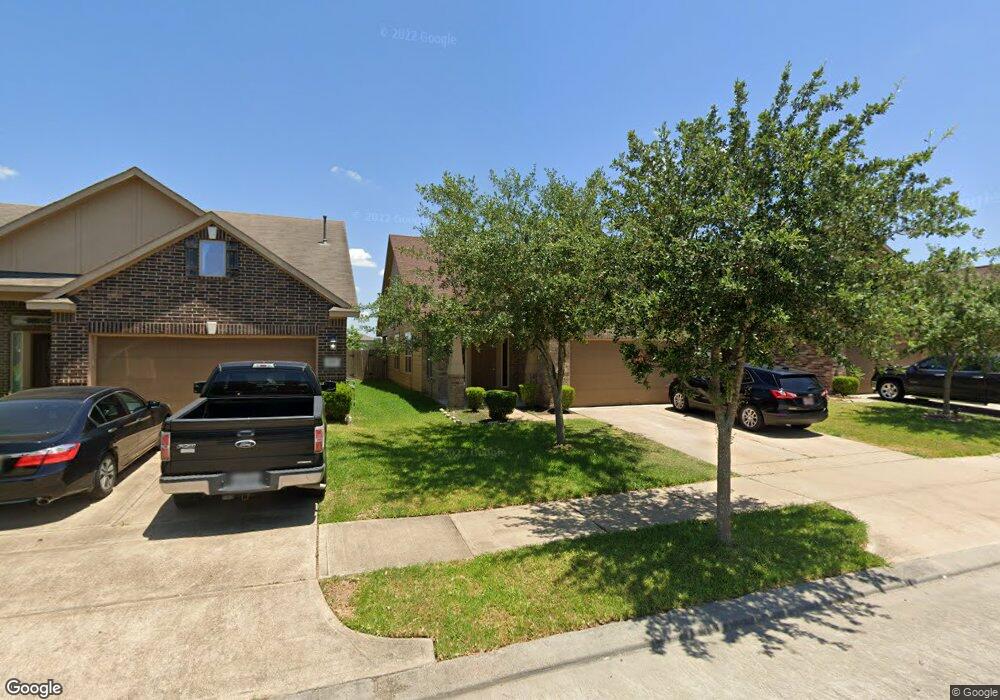 9211 Fuqua Ridge Ln, Houston, TX 77075 - photo 1