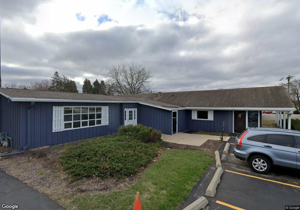 214 Dundee Ave, East Dundee, IL 60118 - photo 1