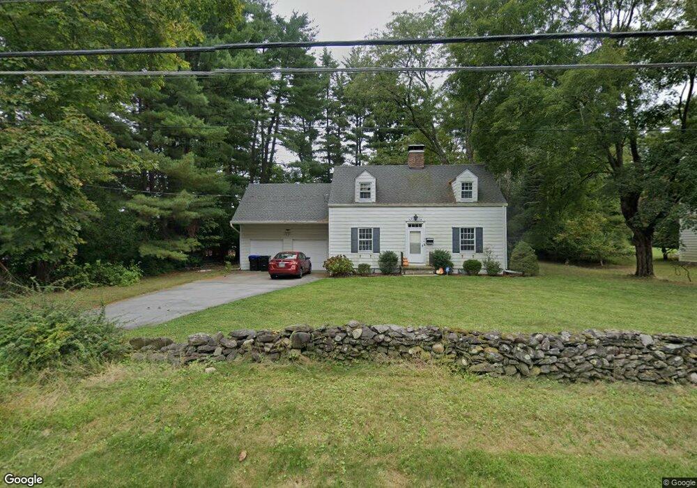 4 Bancroft Rd, Poughkeepsie, NY 12601 - photo 1