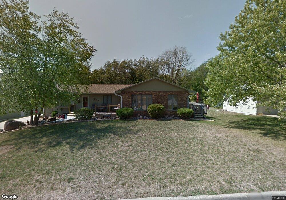 1329 Brenton Dr unit 1331, Cedar Falls, IA 50613 - photo 1