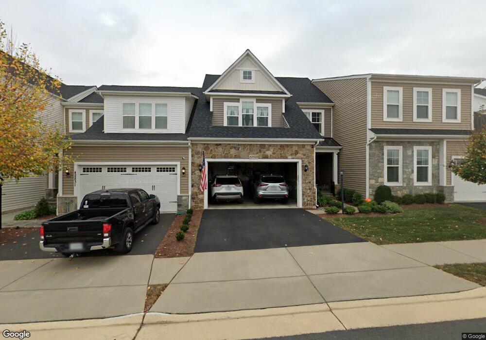 42865 Beaver Crossing Square, Ashburn, VA 20148 - photo 1