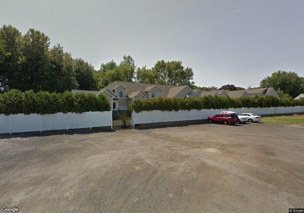 18 County Walk Ln unit 5, East Haven, CT 06512 - photo 1