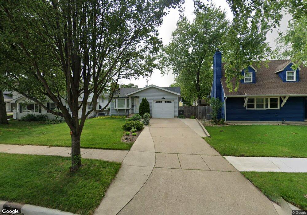 1025 N Webster St, Naperville, IL 60563 - photo 1