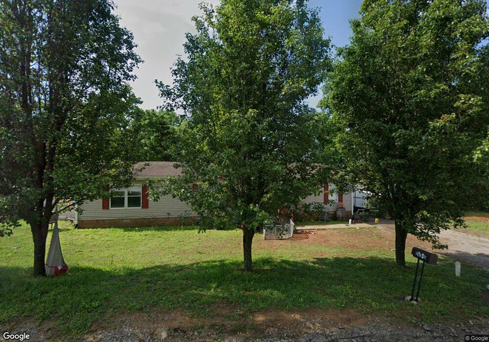 207 Ritch Ln, Shelbyville, TN 37160 - photo 1