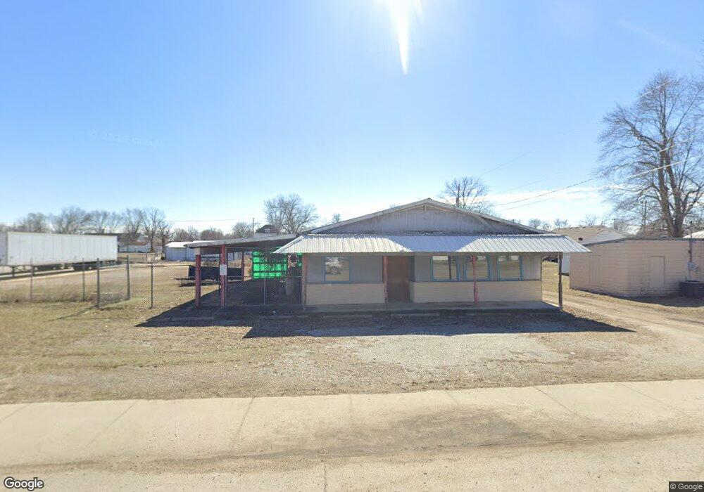 204 W Pennell St, Carl Junction, MO 64834 - photo 1