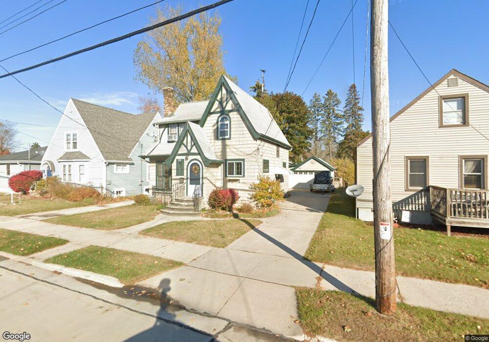 2110 12th St, Two Rivers, WI 54241 - photo 1