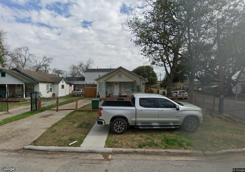 5204 Gano St, Houston, TX 77009 - photo 1