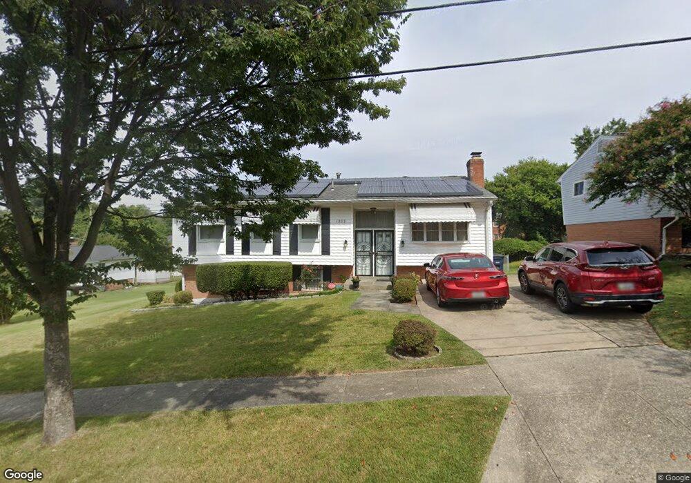 1202 Raydale Ct, Hyattsville, MD 20783 - photo 1