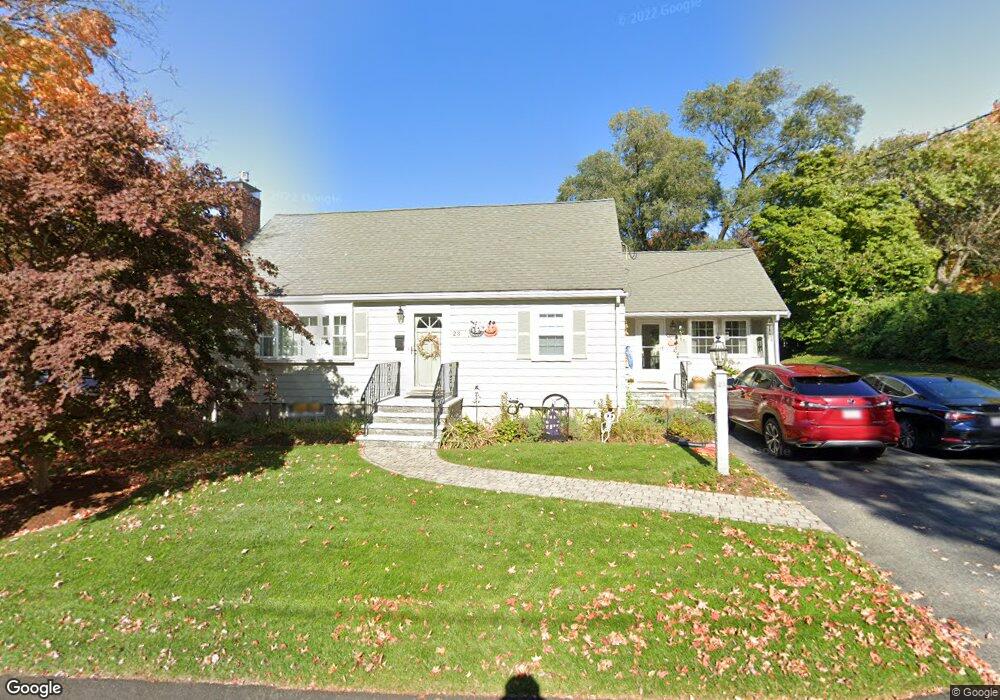 23 Erickson St, Stoneham, MA 02180 - photo 1