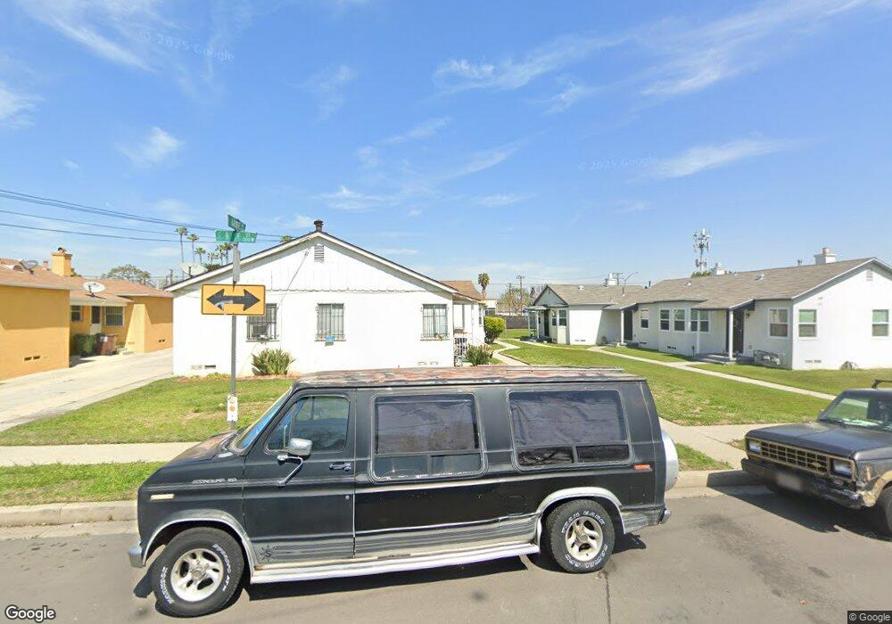 1015 W Spruce St, Compton, CA 90220 - photo 1