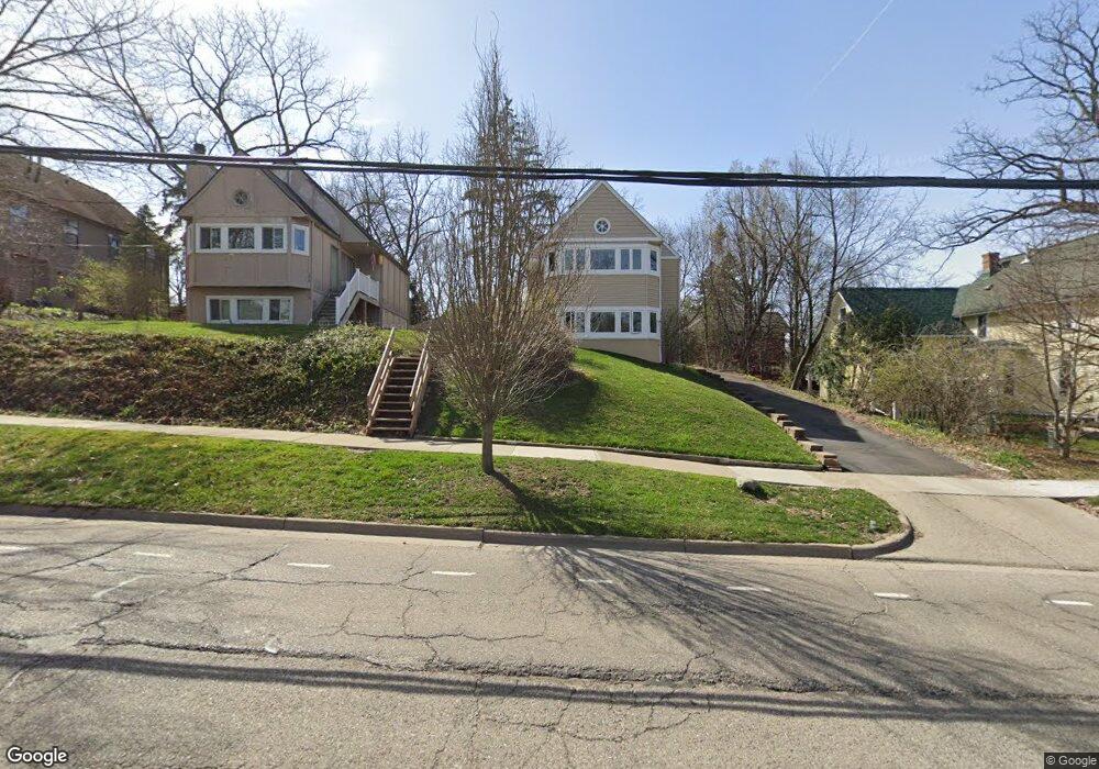 552 S 7th St, Ann Arbor, MI 48103 - photo 1