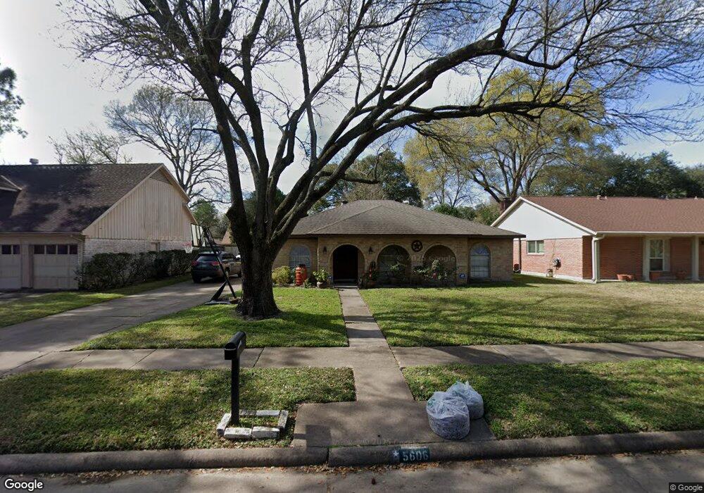 5606 Bent Bough Ln, Houston, TX 77088 - photo 1