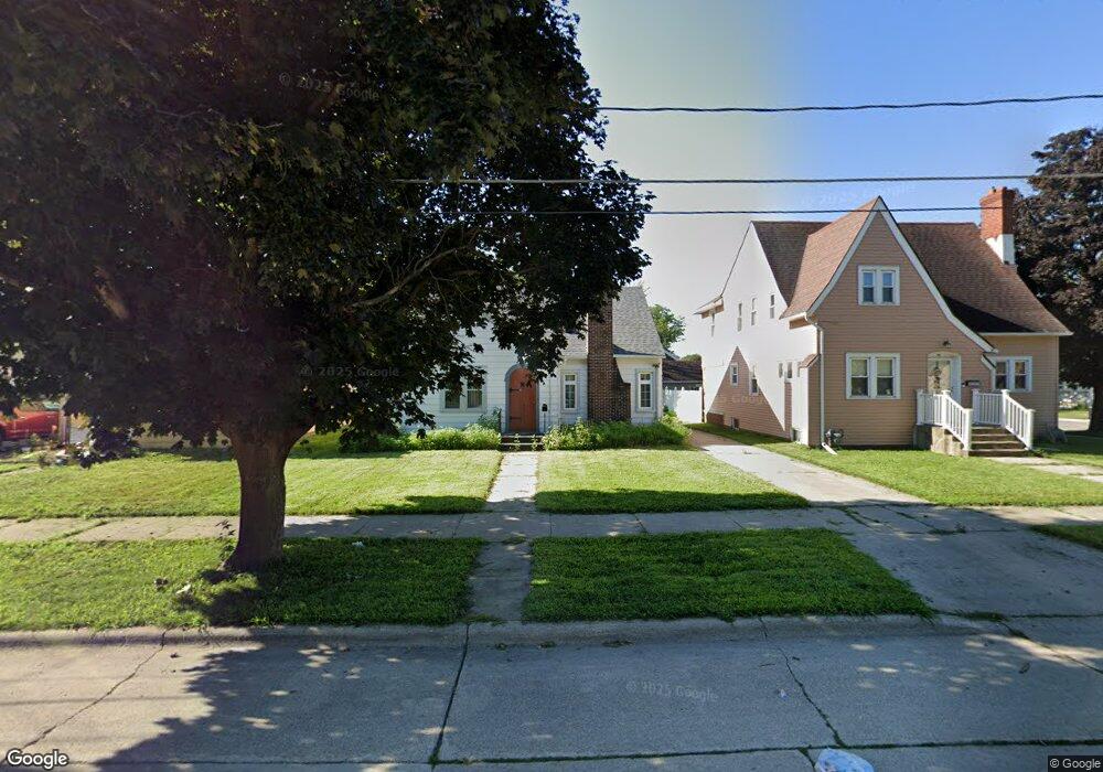 1009 2nd Ave SW, Austin, MN 55912 - photo 1