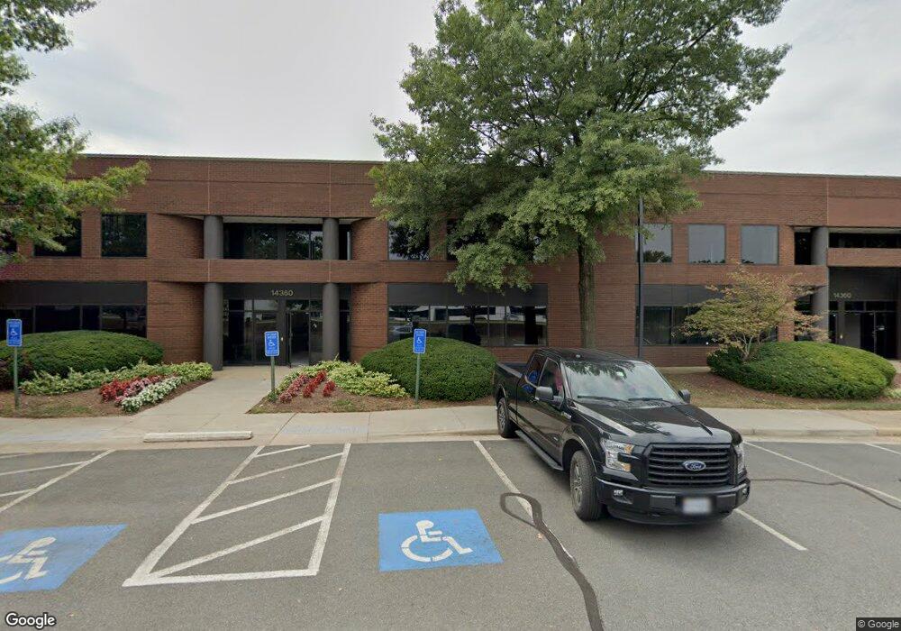 4790 Maurine, Chantilly, VA 20153 - photo 1