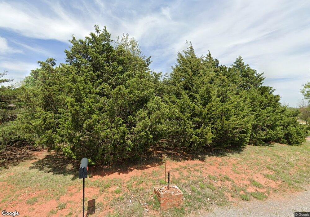 2290 Tecumseh Rd, Tuttle, OK 73089 - photo 1