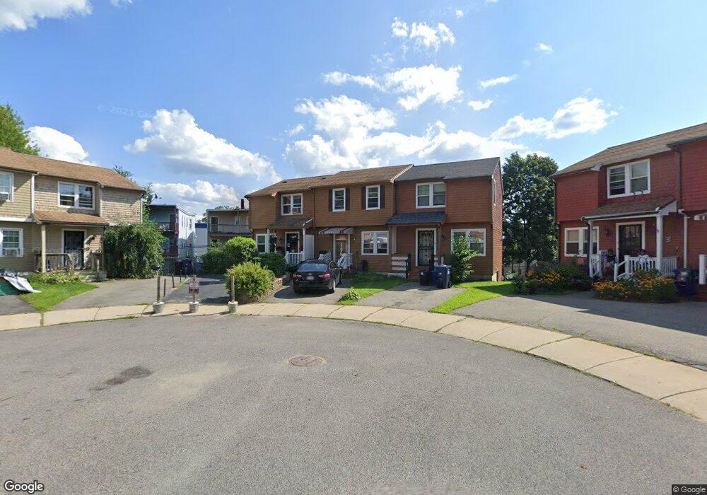 10 Champlain Cir, Dorchester Center, MA 02124 - photo 1