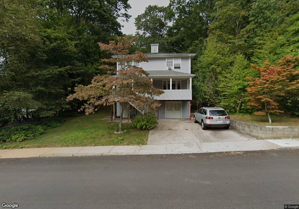 50 Narragansett Ave, Westerly, RI 02891 - photo 1